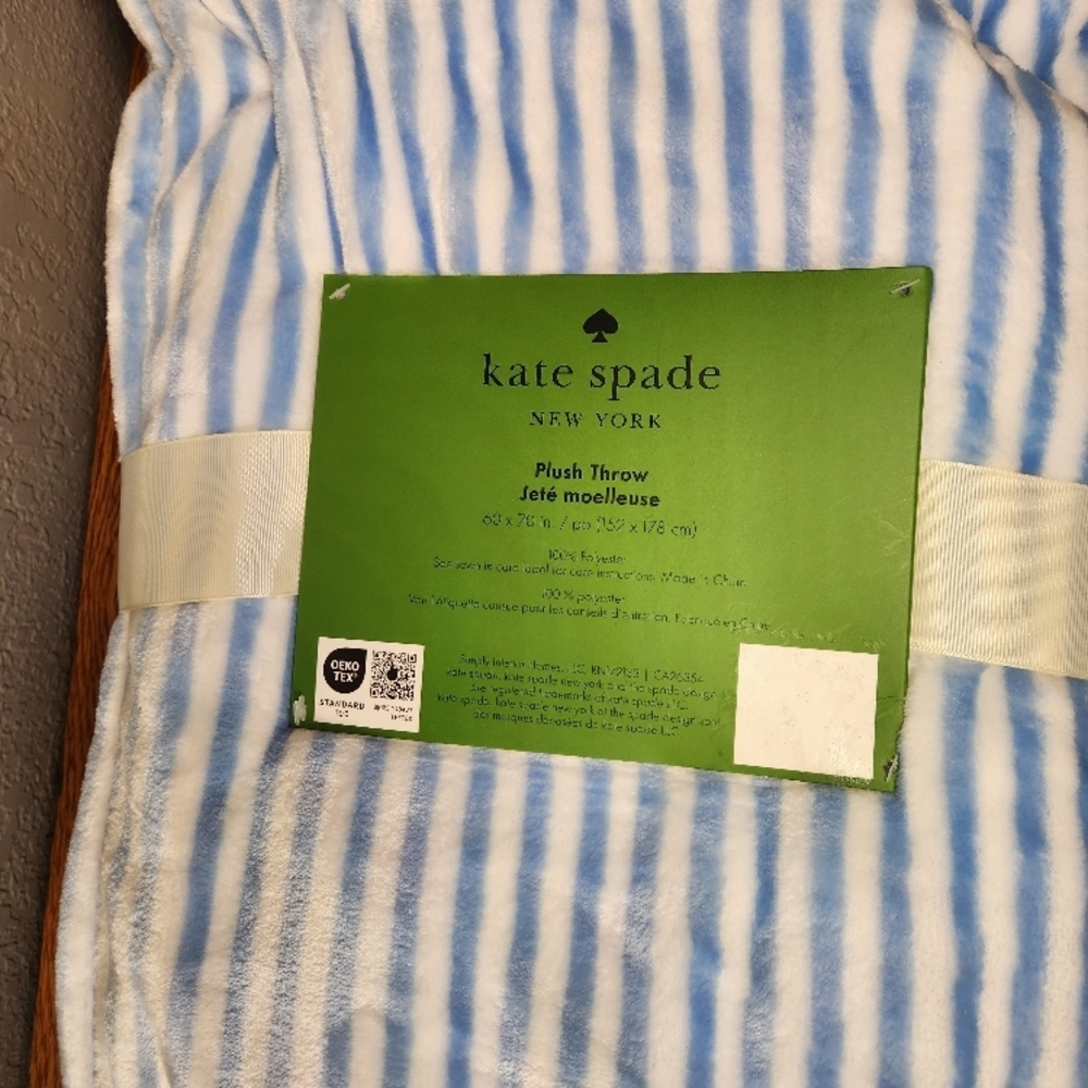 kate spade New York Blue & White Striped Plush Throw - Picture 3 of 4